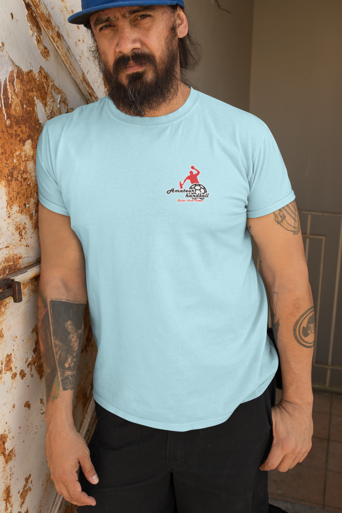 Basic Shirt in Blue Fog Model